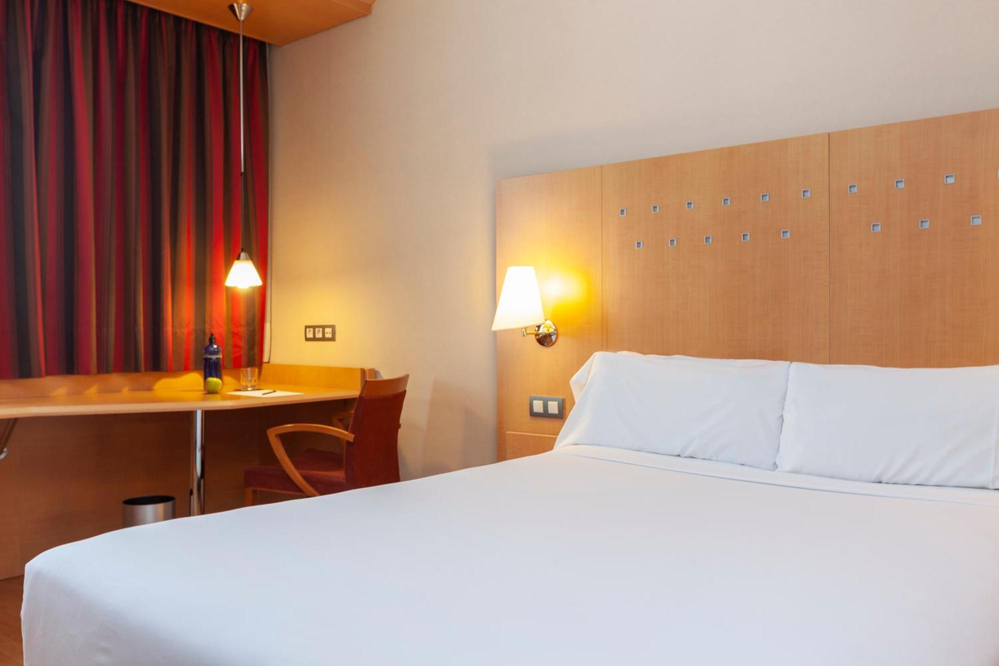 Hotel Sb Express Madrid Norte San Sebastián de los Reyes Exterior photo
